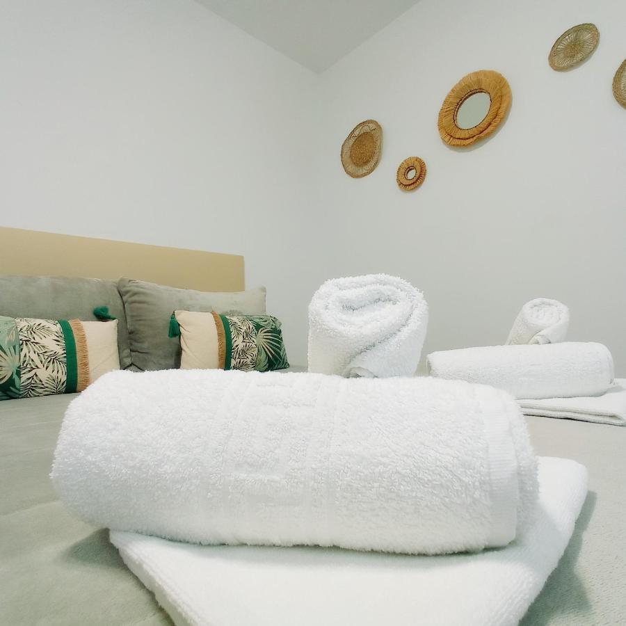 Apartamento Martinez Padrón Екстериор снимка